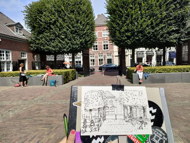 Urban sketching in Brabant: ‘Verbinding maken via tekenen’